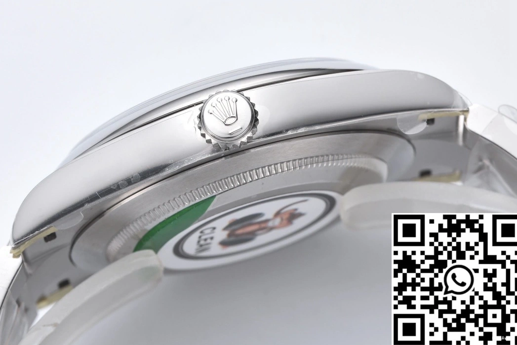 Factory Turquoise Oyster Blue Dial 41MM Rolex Clean M124300-0006 Perpetual 0321